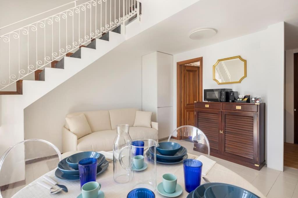 Suite 24 ปอร์โตเวเนเร ภายนอก รูปภาพ